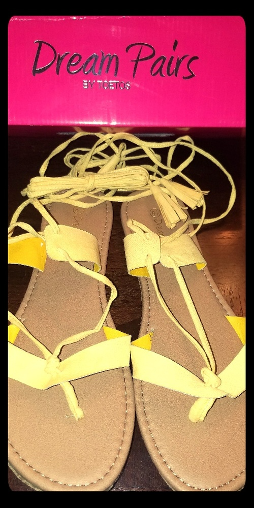 Dream Pairs by Toetos Sandals
